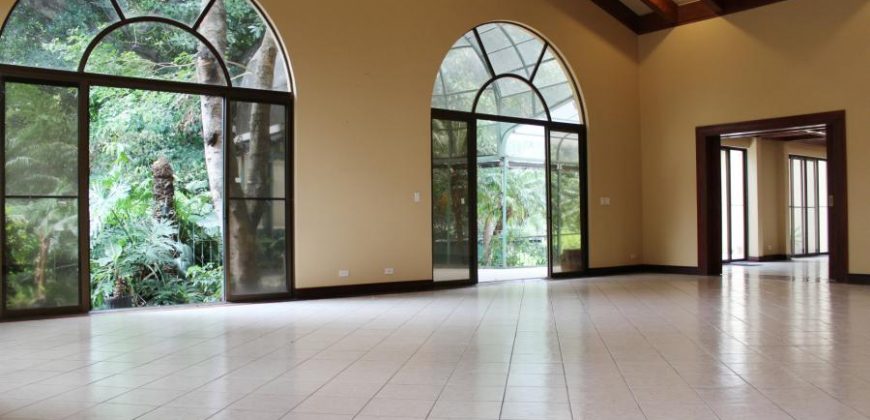 Home For Sale in Los Laureles, Escazu