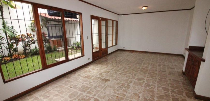 Home For Sale In Trejos Montealegre