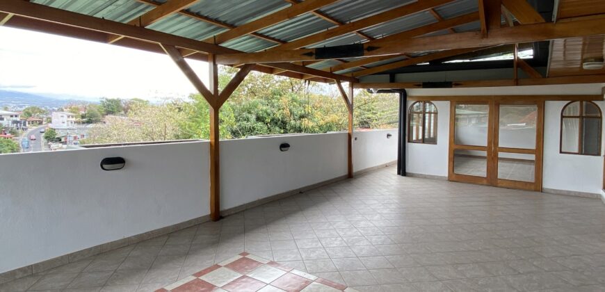 Casa Geranio in Escazu