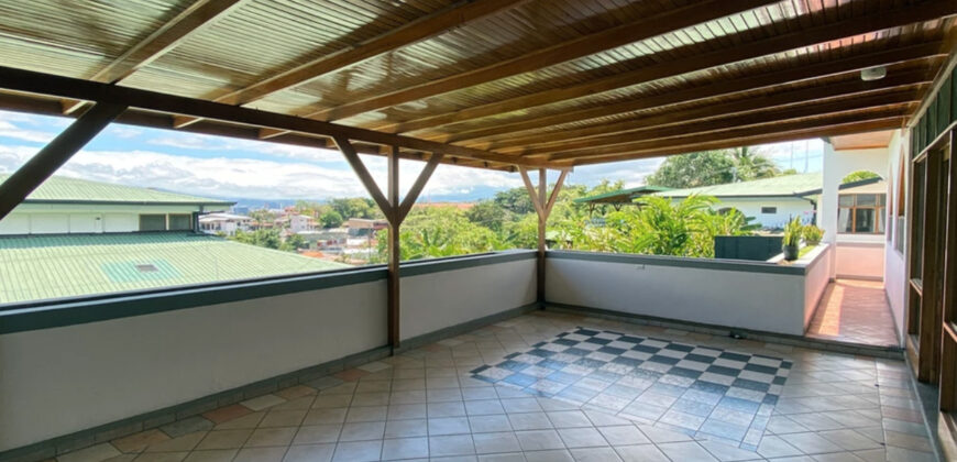 Casa Jazmin in Escazu