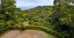 Ocean View Home In Dominical