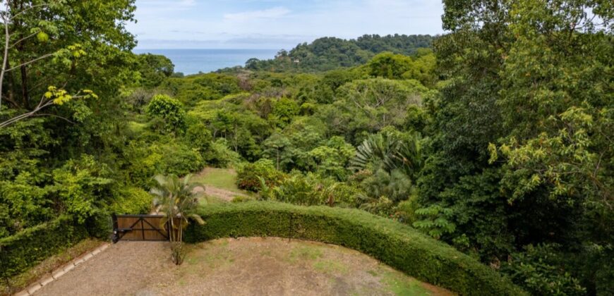 Ocean View Home In Dominical