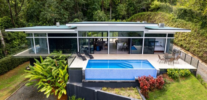 Ocean View Home In Dominical