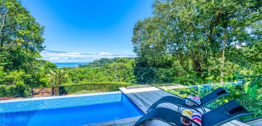 Ocean View Home In Dominical