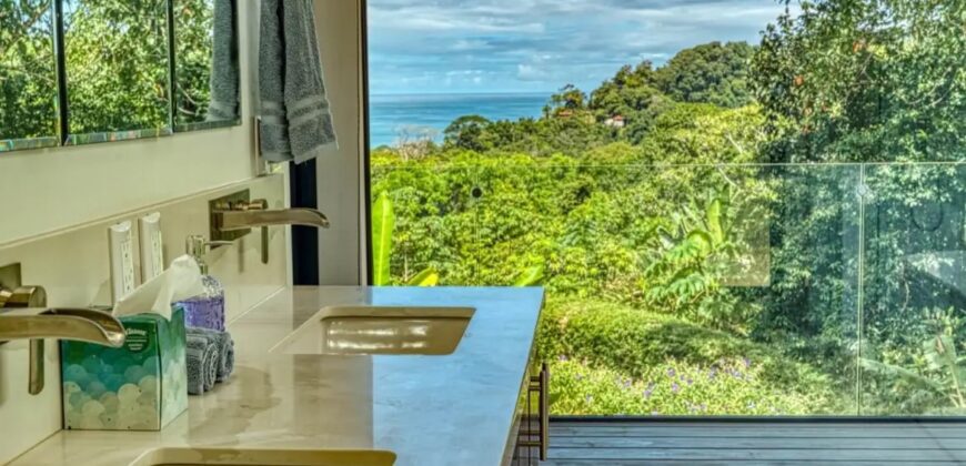 Ocean View Home In Dominical