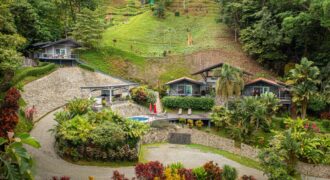 Beautiful Family Estate in Uvita