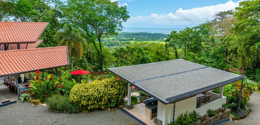 Beautiful Family Estate in Uvita