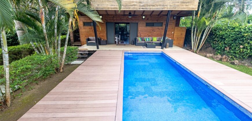 3 Bedroom Wooden Home For Sale in Uvita