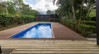 3 Bedroom Wooden Home For Sale in Uvita