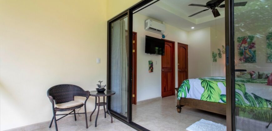 Beautiful Home in Tres Rios Ojochal