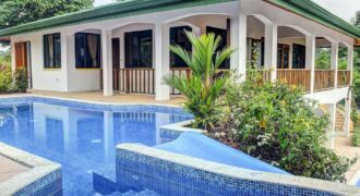 Beautiful Home for sale in Platanillo