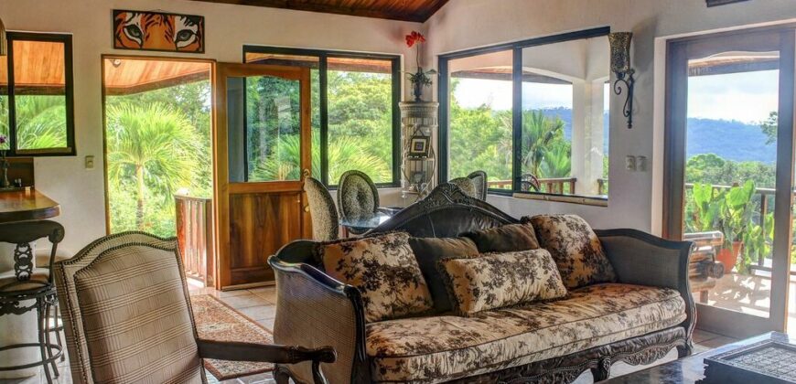 Beautiful Home for sale in Platanillo