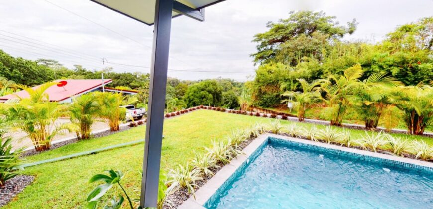 Ocean and Mountain View Home in Uvita