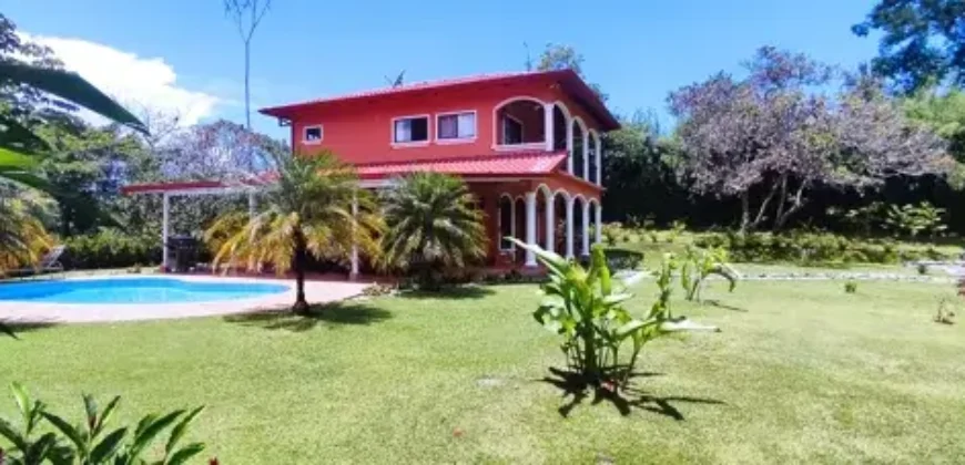 Two Story Jungle House in Ojochal