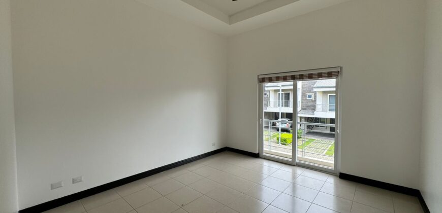 Condo in Guachipelin Escazu