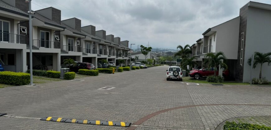 Condo in Guachipelin Escazu