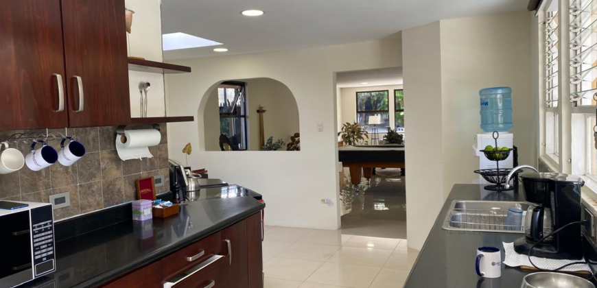 Modern Luxury Home in Escazu