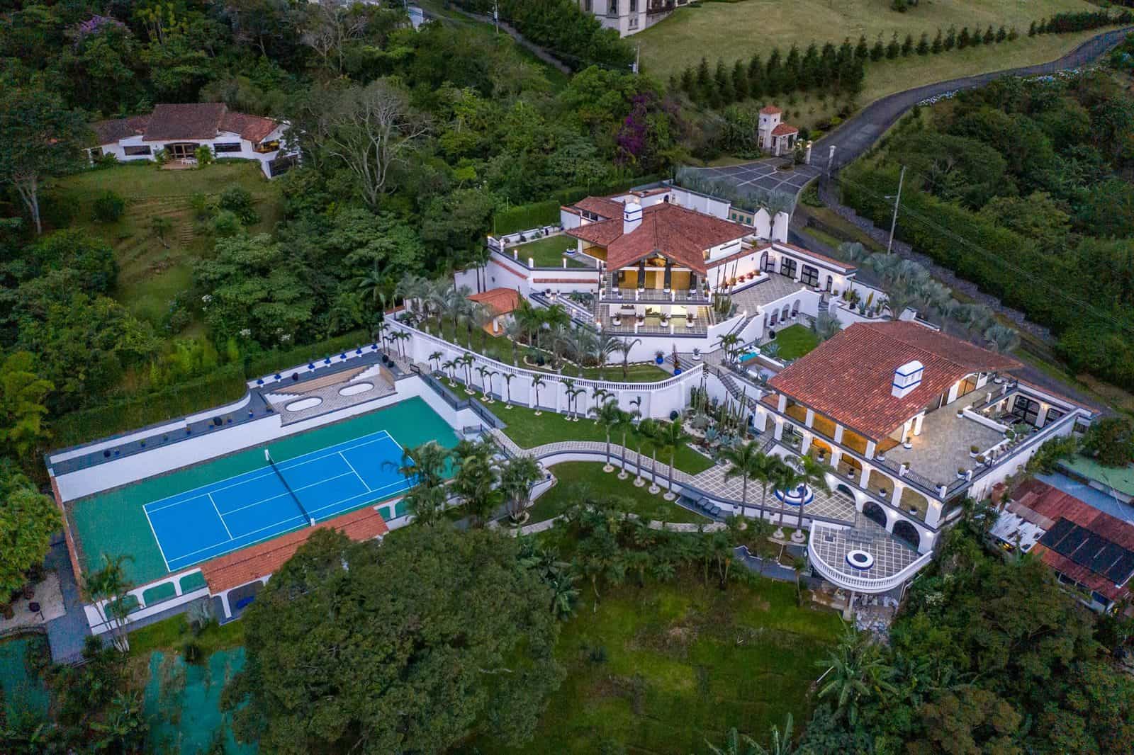 Aerial view of the whole estate with tennis court