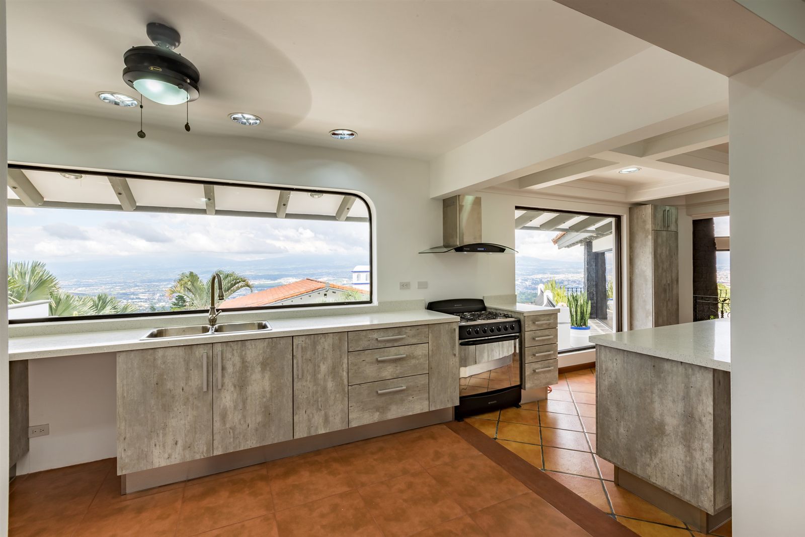 Kitchen in the second home